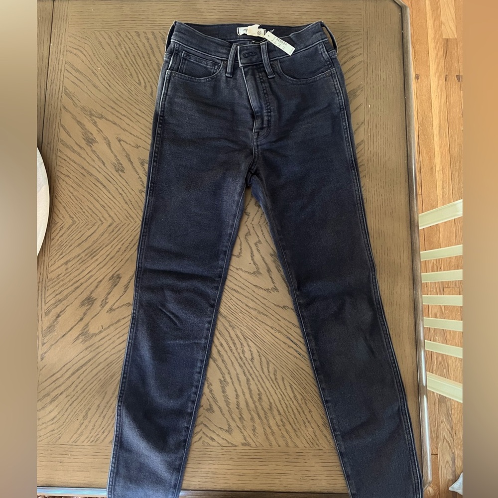 Black Madewell Jeans with tags on. High Rise skinny jeans